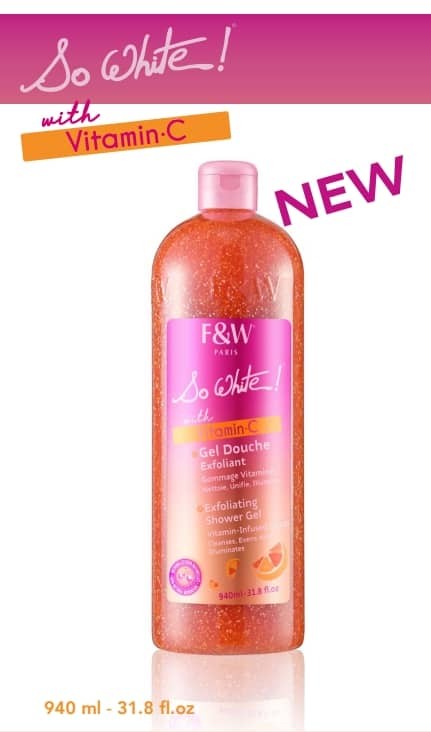 SO WHITE VITAMIN C EXFOLIATING SHOWER SCRUB - 940ML